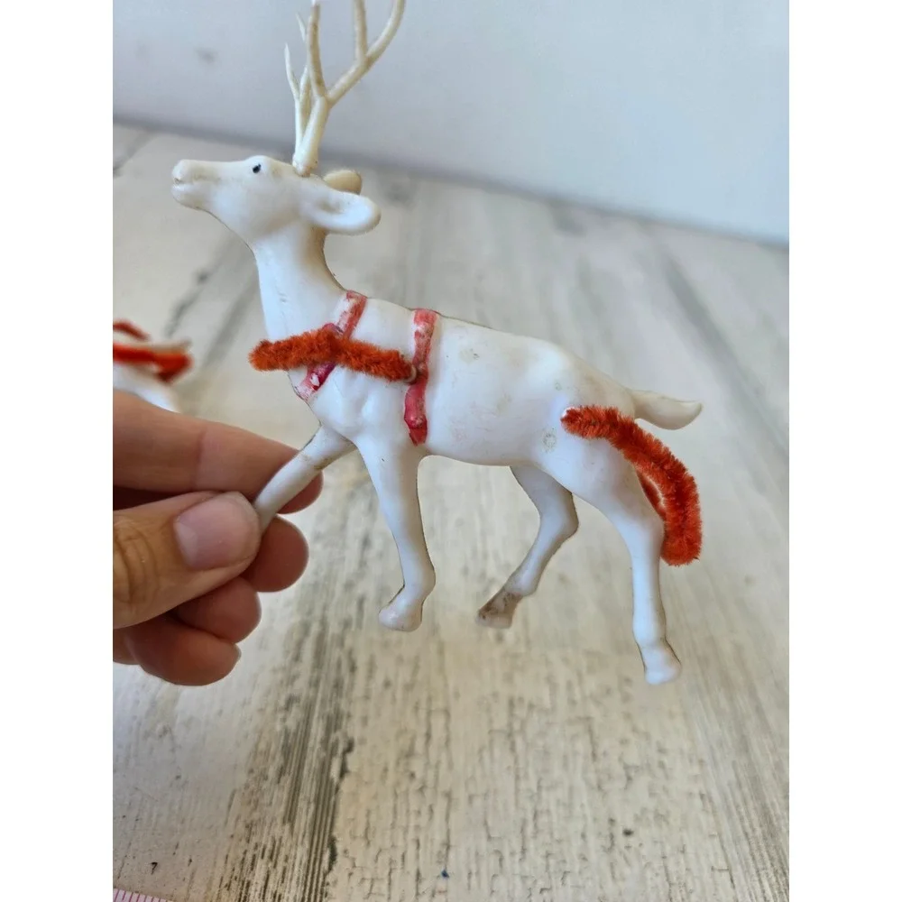Vintage plastic reindeer Xmas statue figurine decor deer slay